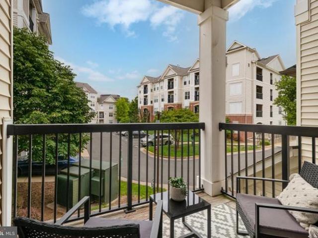 Condo for sale in Virginia