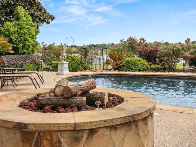 House for sale in Montgomery, Texas