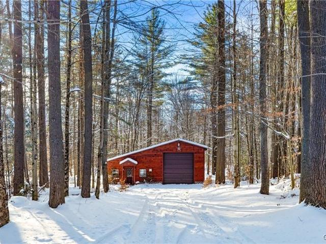 House for sale in Oneida, New York