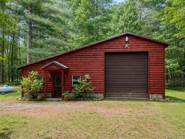 House for sale in Oneida, New York