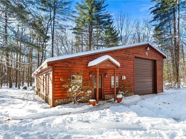 House for sale in Oneida, New York