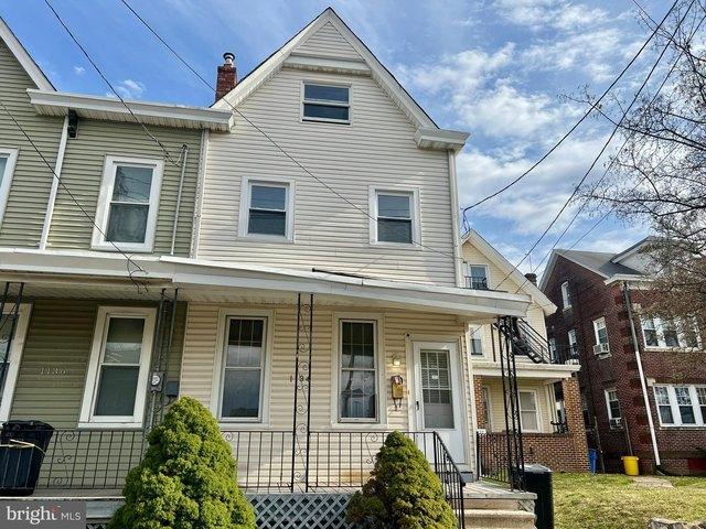 Townhouse for sale in Trenton, New Jersey