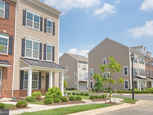 Townhouse for sale in Delaware