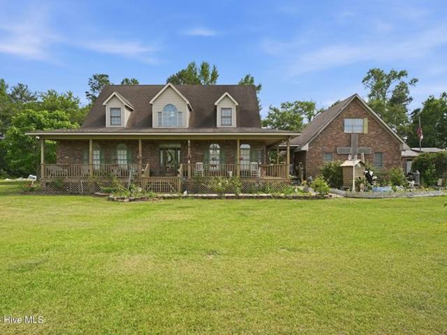 House for sale in Red Springs, North Carolina