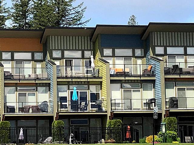 Condo for sale in British Columbia
