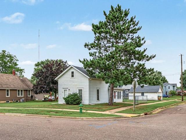 House for sale in Chippewa Falls, Wisconsin