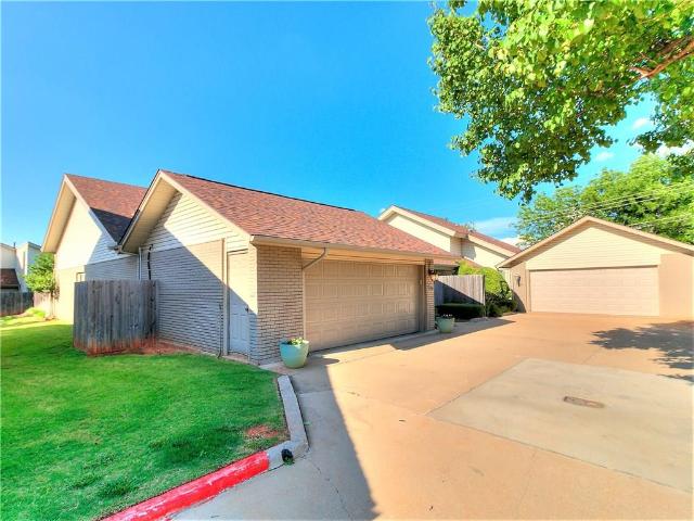 Condo for sale in Oklahoma City, Oklahoma
