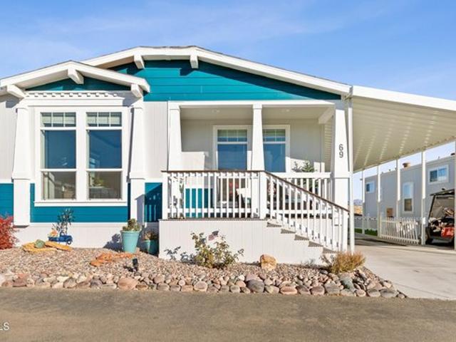 House for sale in Dewey, Arizona