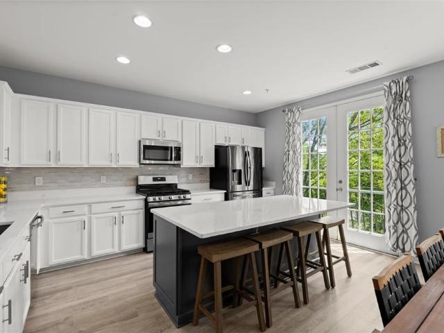 Townhouse for sale in Alpharetta, Georgia