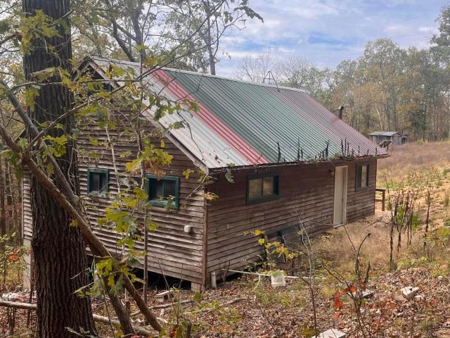 House for sale in Ava, Douglas County