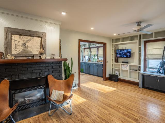 House for sale in Des Moines, Iowa