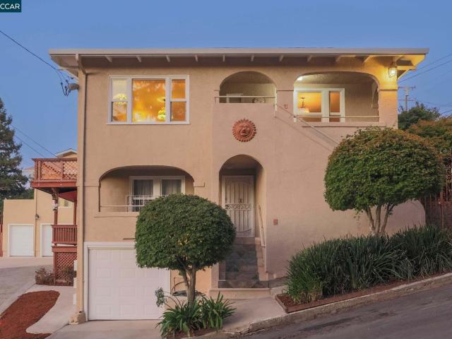House for sale in Crockett, California