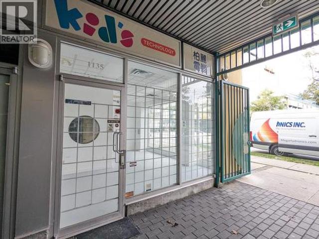 Commercial for rent in Richmond, British Columbia