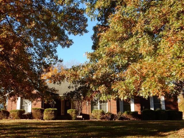 House for sale in Shepherdsville, Kentucky