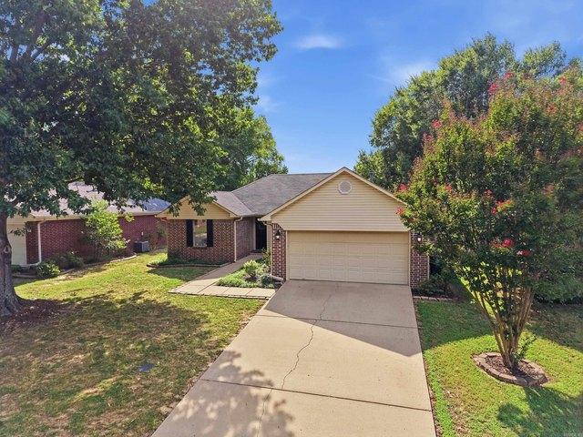 House for sale in Ark