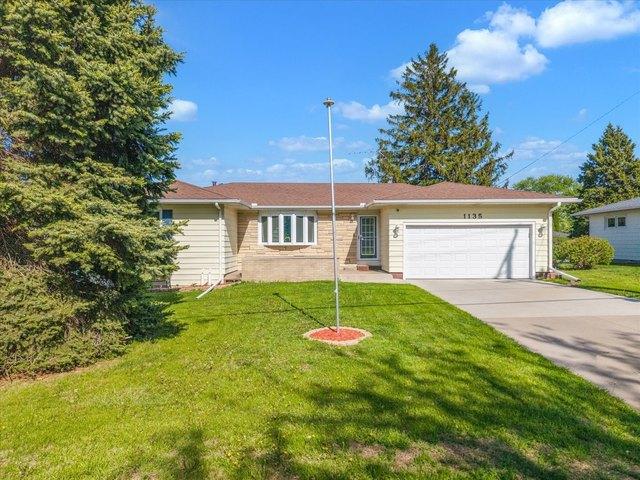 House for sale in Clinton, Iowa