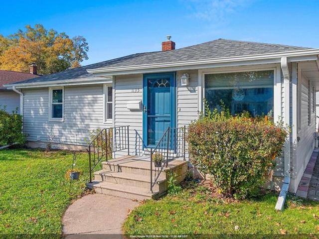 House for sale in Perkins Park, Green Bay