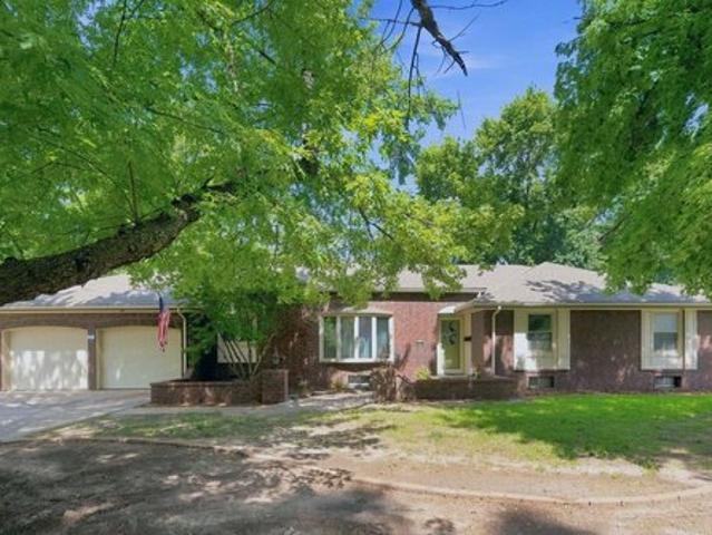House for sale in Kansas
