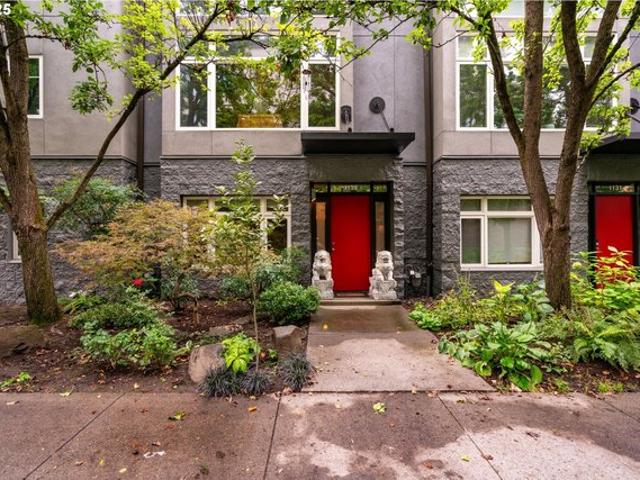 Townhouse for sale in Oregonia