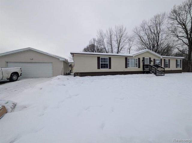 House for sale in Fenton, Michigan
