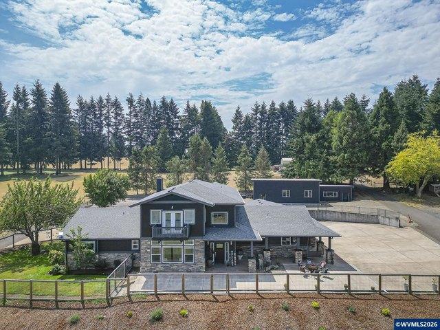 House for sale in Oregonia