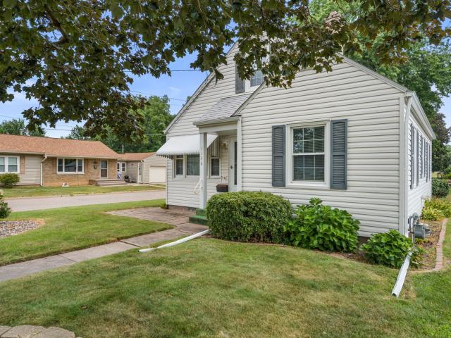 House for sale in Moline, Illinois