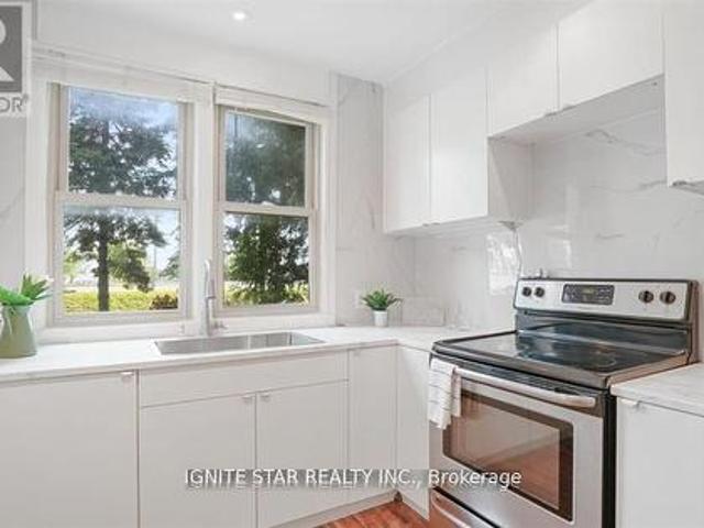 House for sale in Oakville, Ontario