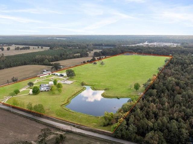 Farm for sale in New Boston, Texas