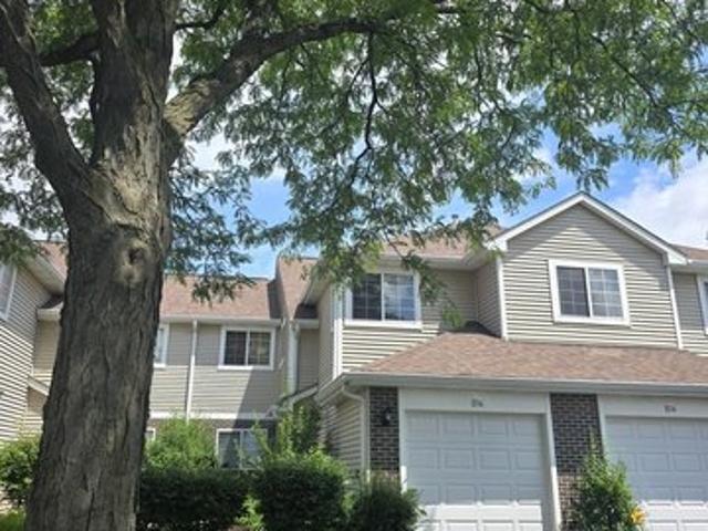 Condo for sale in Lombard, Illinois