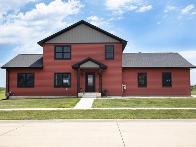 House for sale in Shell Rock, Iowa