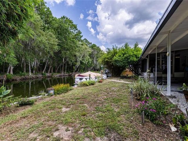 House for sale in Tavares, Florida