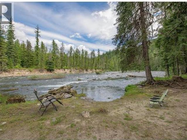 House for sale in Cherryville, British Columbia