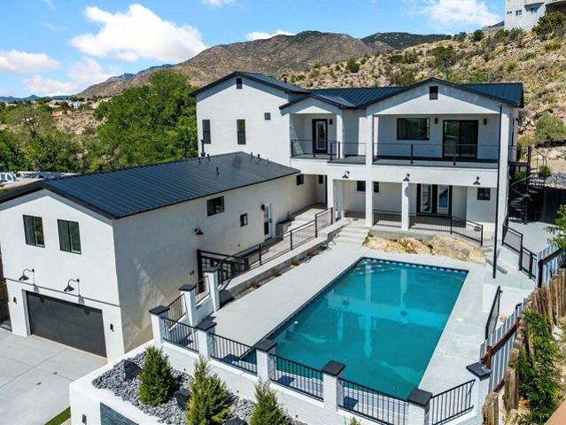 House for sale in New Mexico