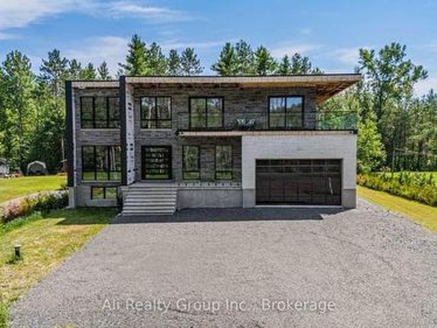 House for sale in Clarence-rockland, Ontario