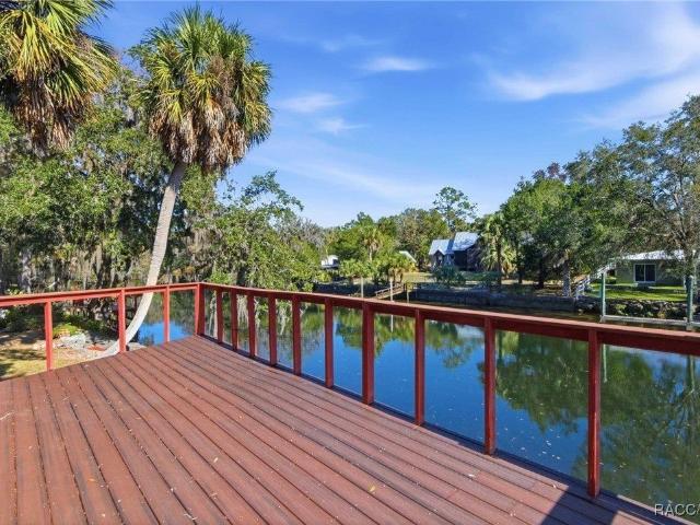 House for sale in Inglis, Florida