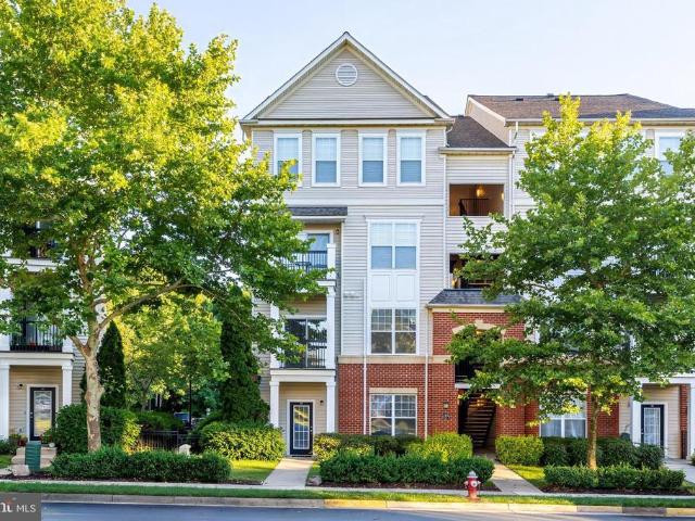 Condo for sale in Virginia