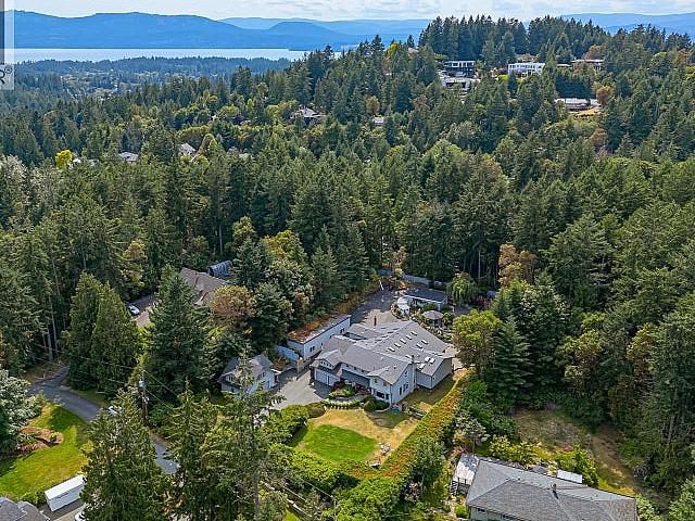 Condo for sale in British Columbia