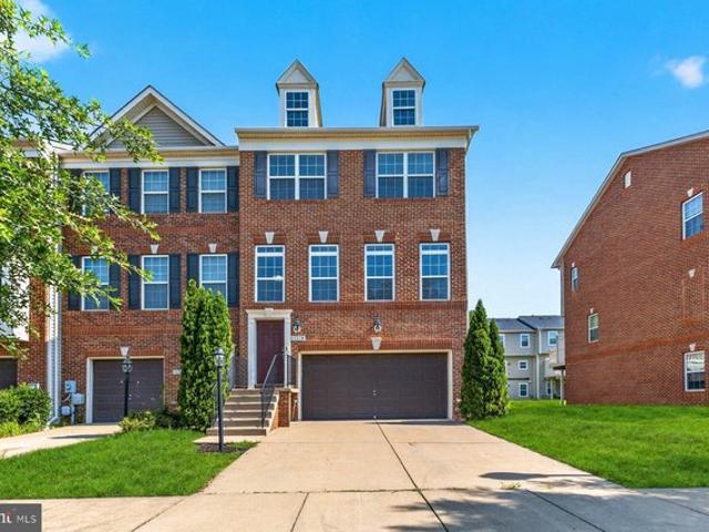 Townhouse for sale in White Plains, Maryland