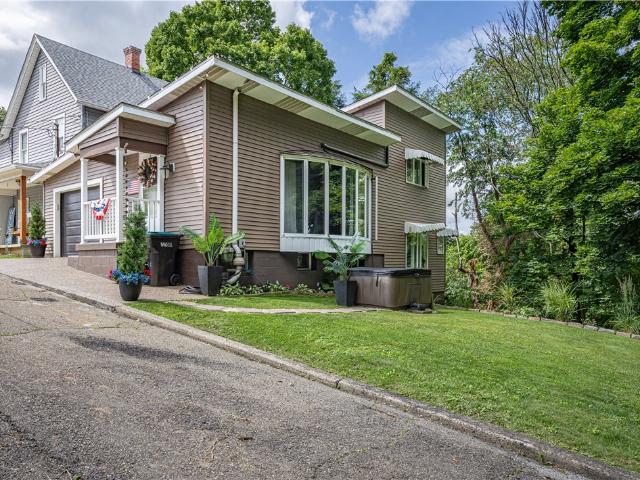 House for sale in Tarentum, Pennsylvania