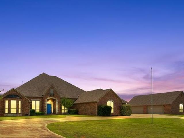 House for sale in Tuttle, Oklahoma