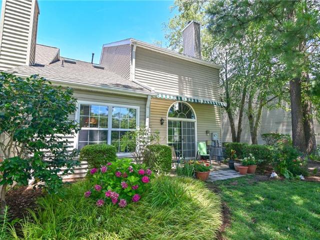 Condo for sale in Virginia