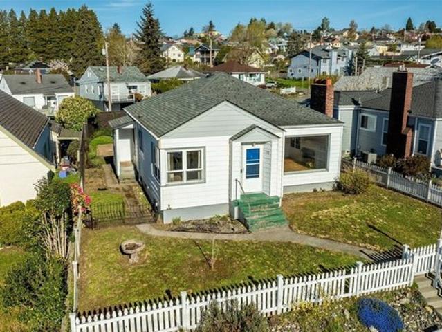 House for sale in Belfair, Washington