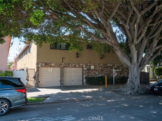 House for sale in Long Beach, California