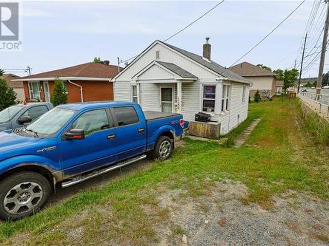 House for sale in Wanup, Ontario