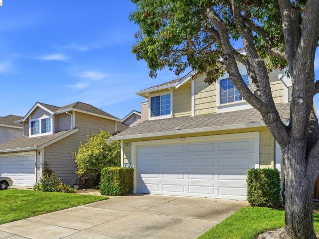 House for sale in Lighthouse Cove, Alameda