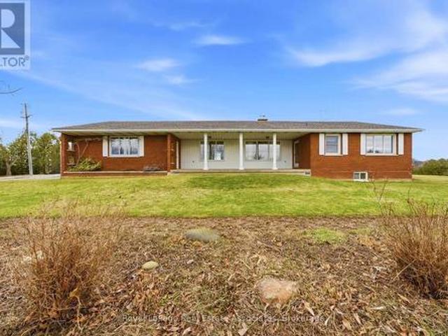 Farm for sale in Ancaster, Ontario