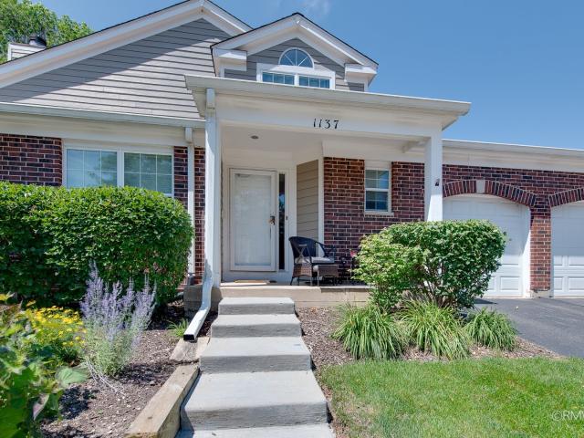 Townhouse for sale in Mchenry, Illinois
