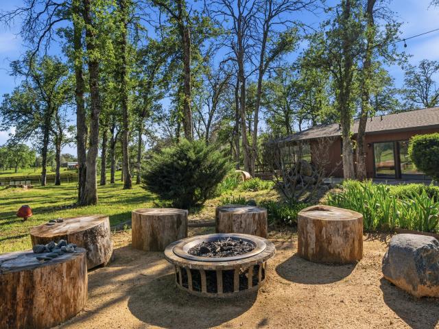 House for sale in Shasta, California