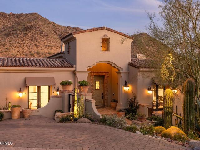House for sale in Scottsdale, Arizona