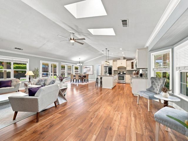 House for sale in Shasta, California